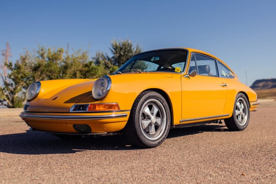 1967 Porsche 912 sold for $125,356