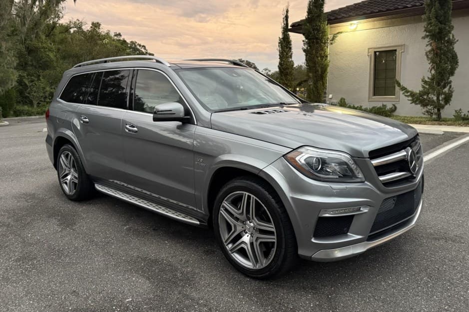 2016 Mercedes-Benz GL & GLS-Class sold for $24,250