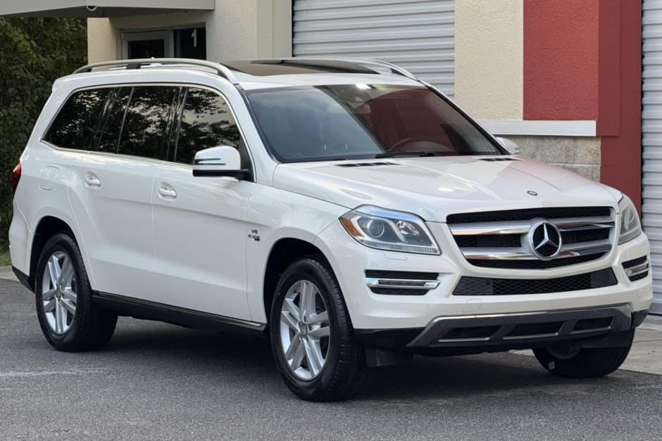 2013 Mercedes-Benz GL & GLS-Class sold for $16,000