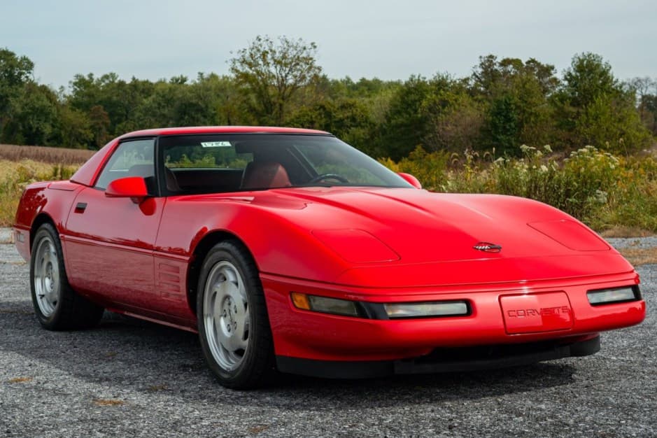 1994 Chevrolet Corvette C4 Convertible (1992-1996) sold for $14,700