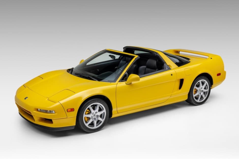 2001 Acura NSX NA2 sold for $219,999