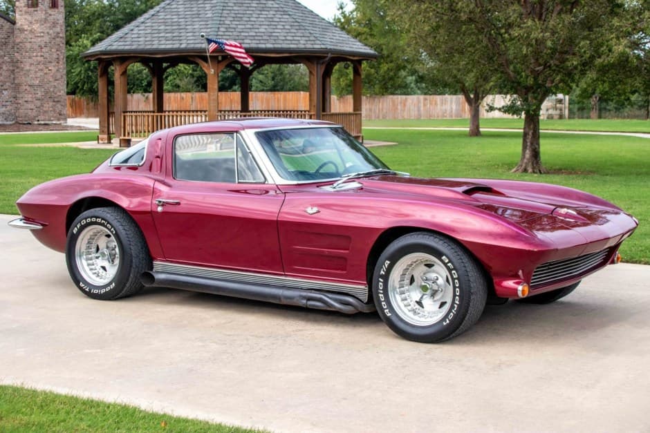1963 Chevrolet Corvette C2 sold for $83,000