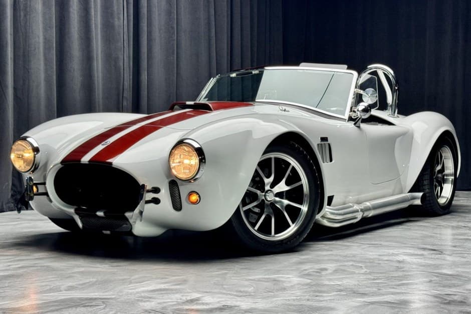 0 Shelby Cobra Replica sold for $39,000