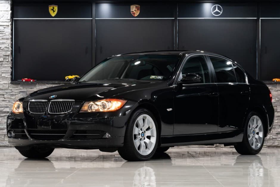 2006 BMW E90 3-Series Sedan sold for $25,000