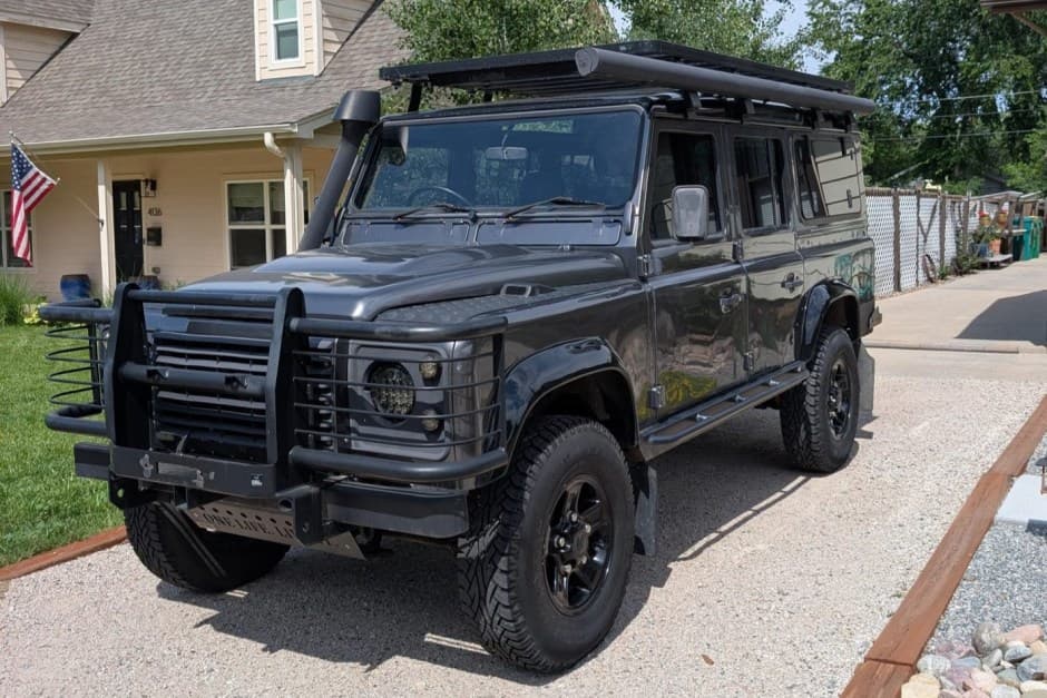 1991 Land Rover 110 / Defender 110 (Euro Spec) sold for $15,000