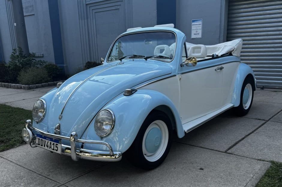 1966 Volkswagen Beetle (1958-1979) sold for $11,000