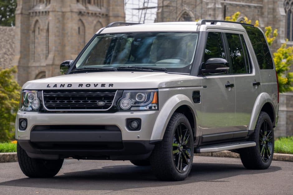 2016 Land Rover LR4 sold for $28,500