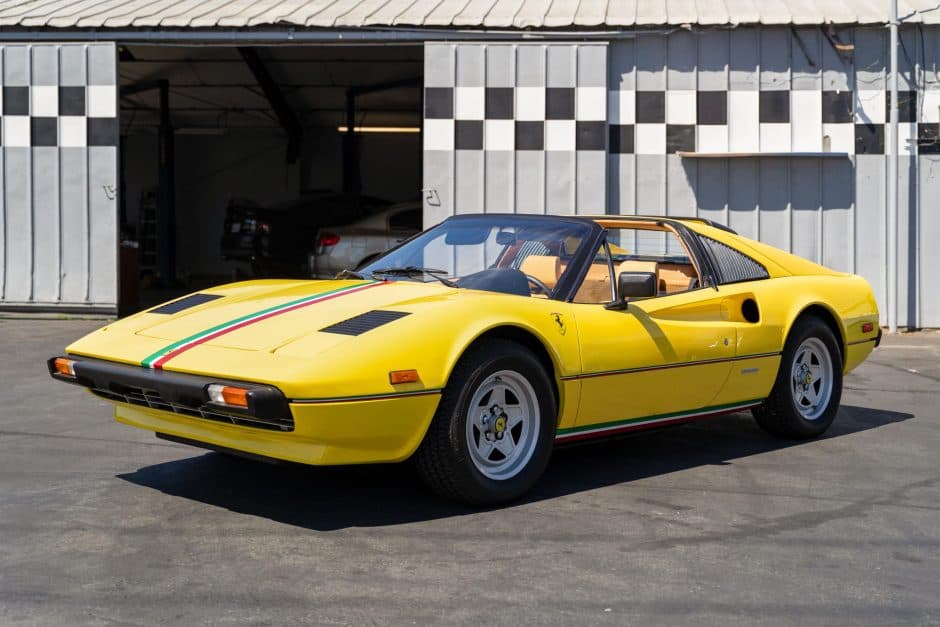 1982 Ferrari 308 GTB/GTS sold for $40,250