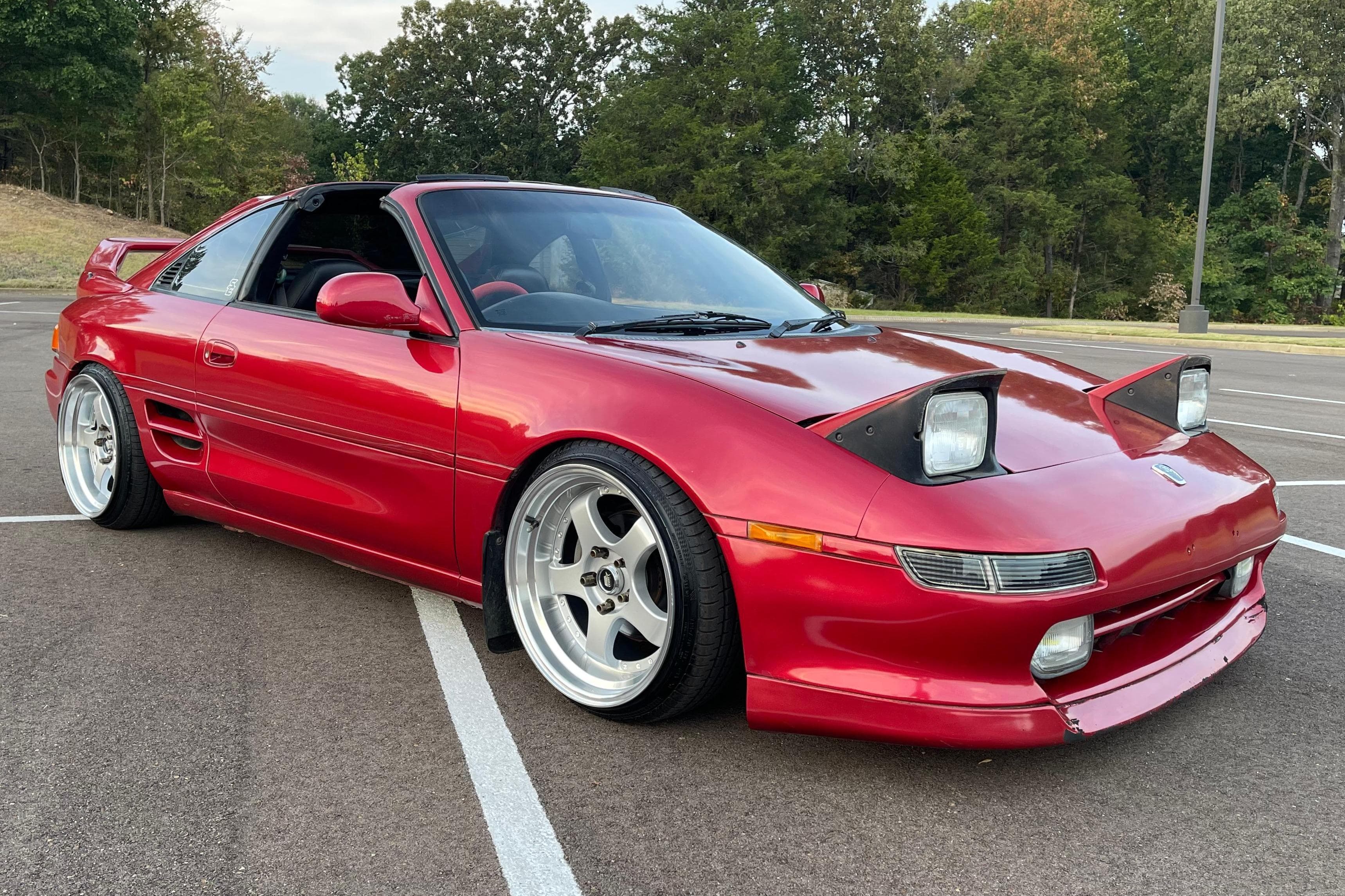 1990 Toyota MR2 sold for $14,300
