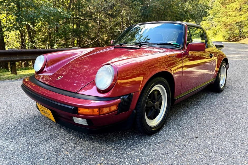 1989 Porsche 911 Carrera 3.2 sold for $94,000