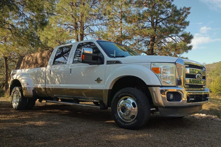 2011 Ford Super Duty 2011-2016 sold for $21,250