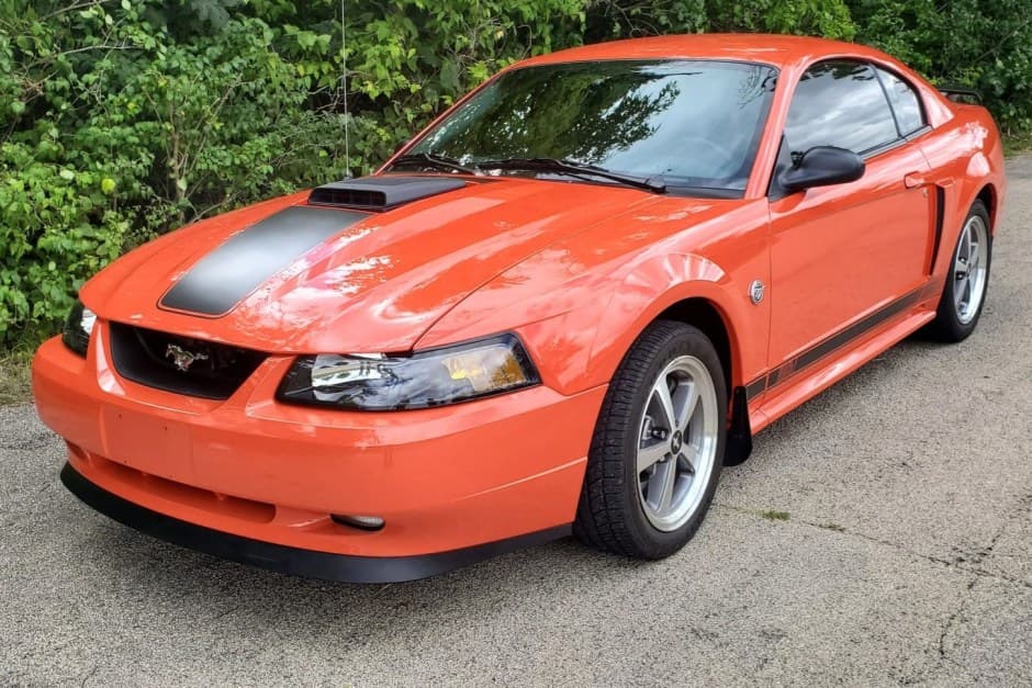 2004 Ford Mustang SN95 1994-2004 sold for $23,500