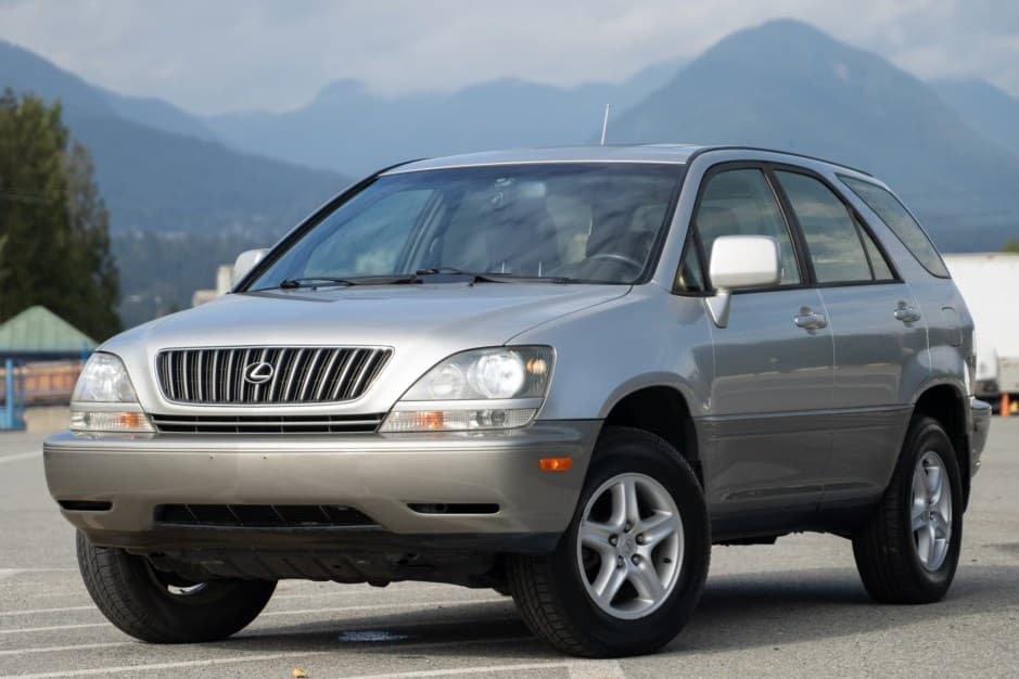 1999 Lexus RX sold for $4,500