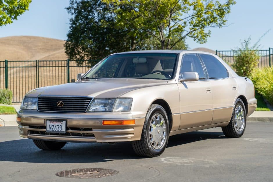 1996 Lexus LS Sedan sold for $7,599
