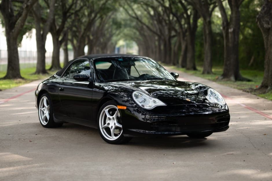 2002 Porsche 996 911 (Non-Turbo/GT2/GT3) sold for $35,000