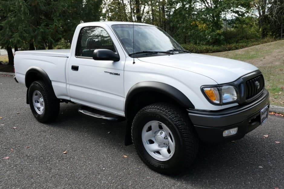 2001 Toyota Tacoma (N1X0 1995-2005) sold for $38,001