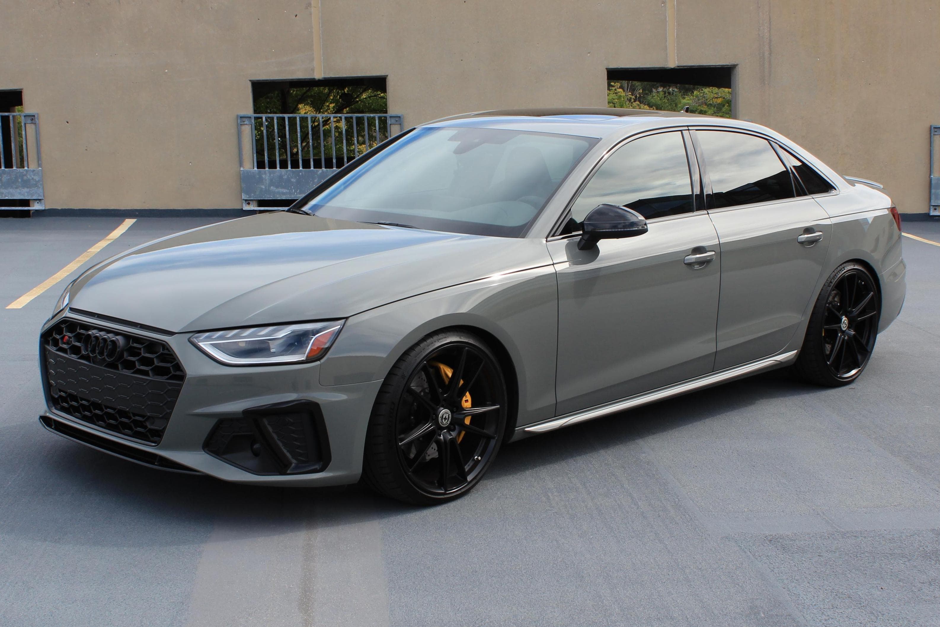 2021 Audi B9 S4 sold for $39,025