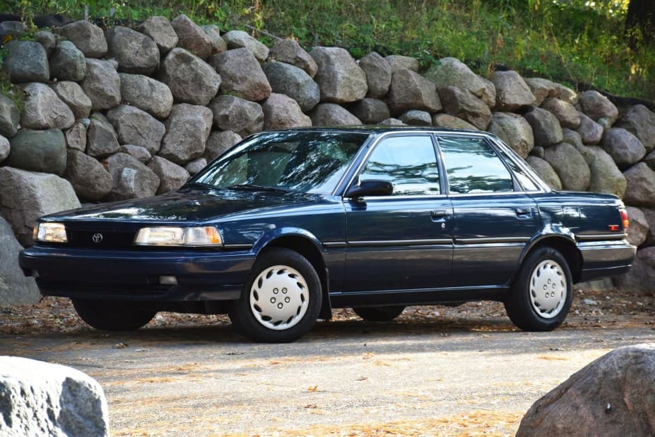 1991 Toyota Camry sold for $6,600