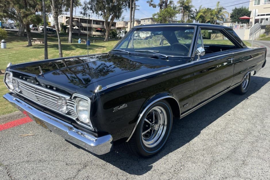 1966 Plymouth Satellite sold for $49,500