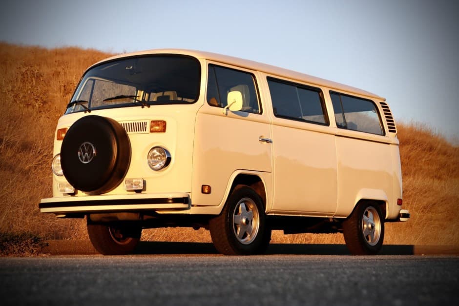 1973 Volkswagen Bay-Window Bus sold for $26,500