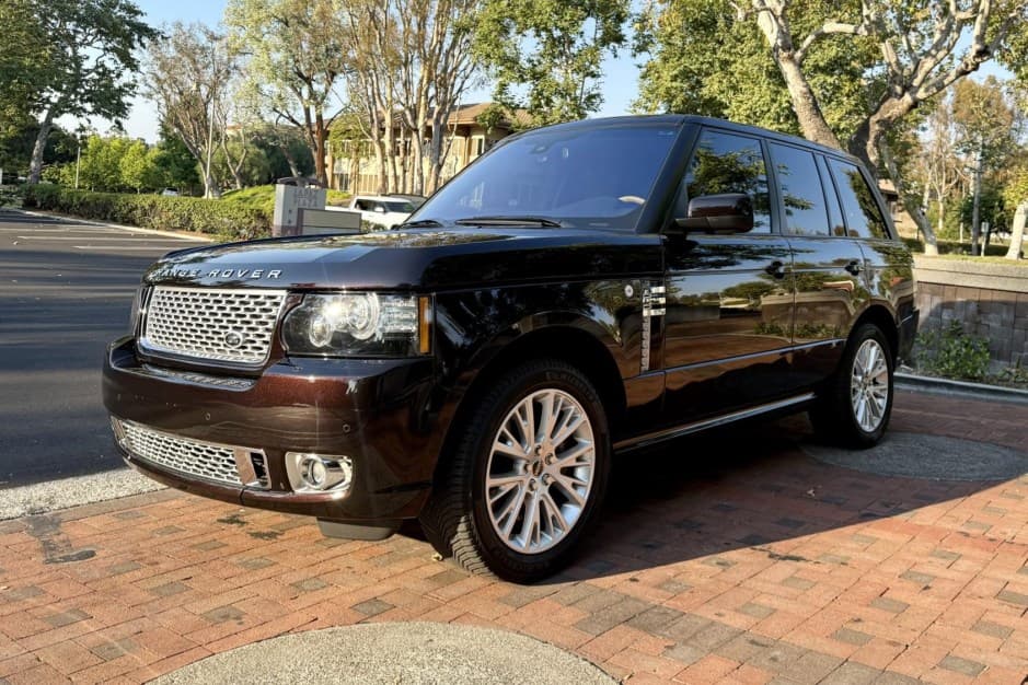 2012 Land Rover Range Rover L322 sold for $62,500