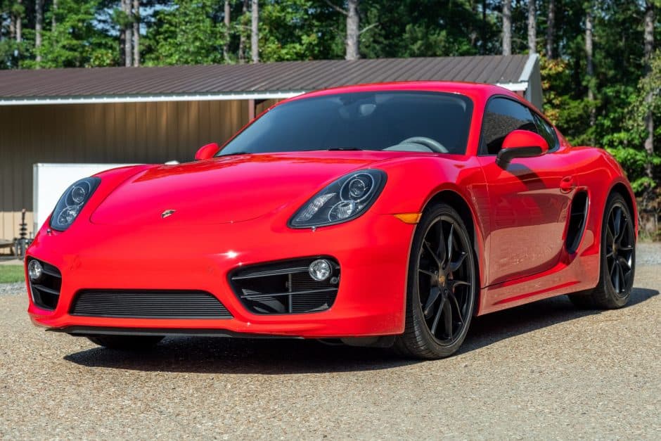 2016 Porsche 981 Cayman sold for $57,000