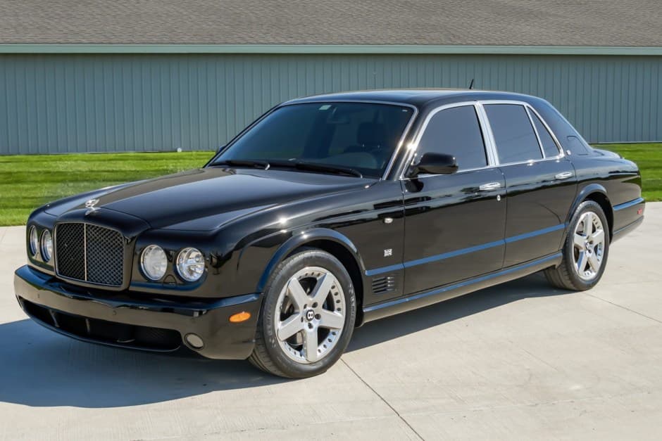 2007 Bentley Arnage sold for $31,800