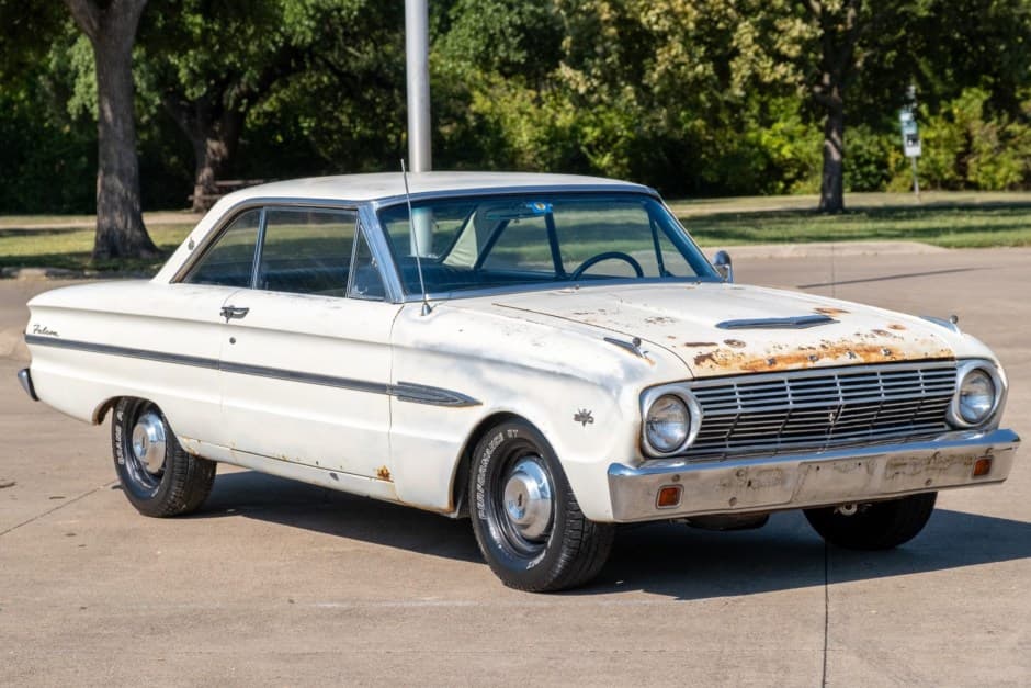 1963 Ford Falcon sold for $19,635
