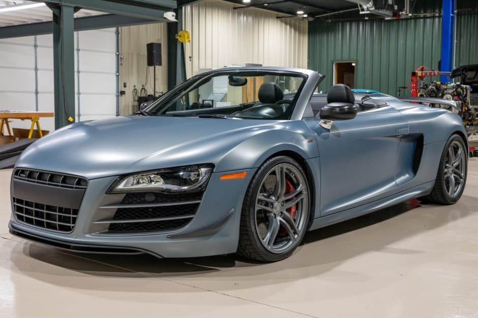 2012 Audi R8 V10 (Type 42) sold for $160,000