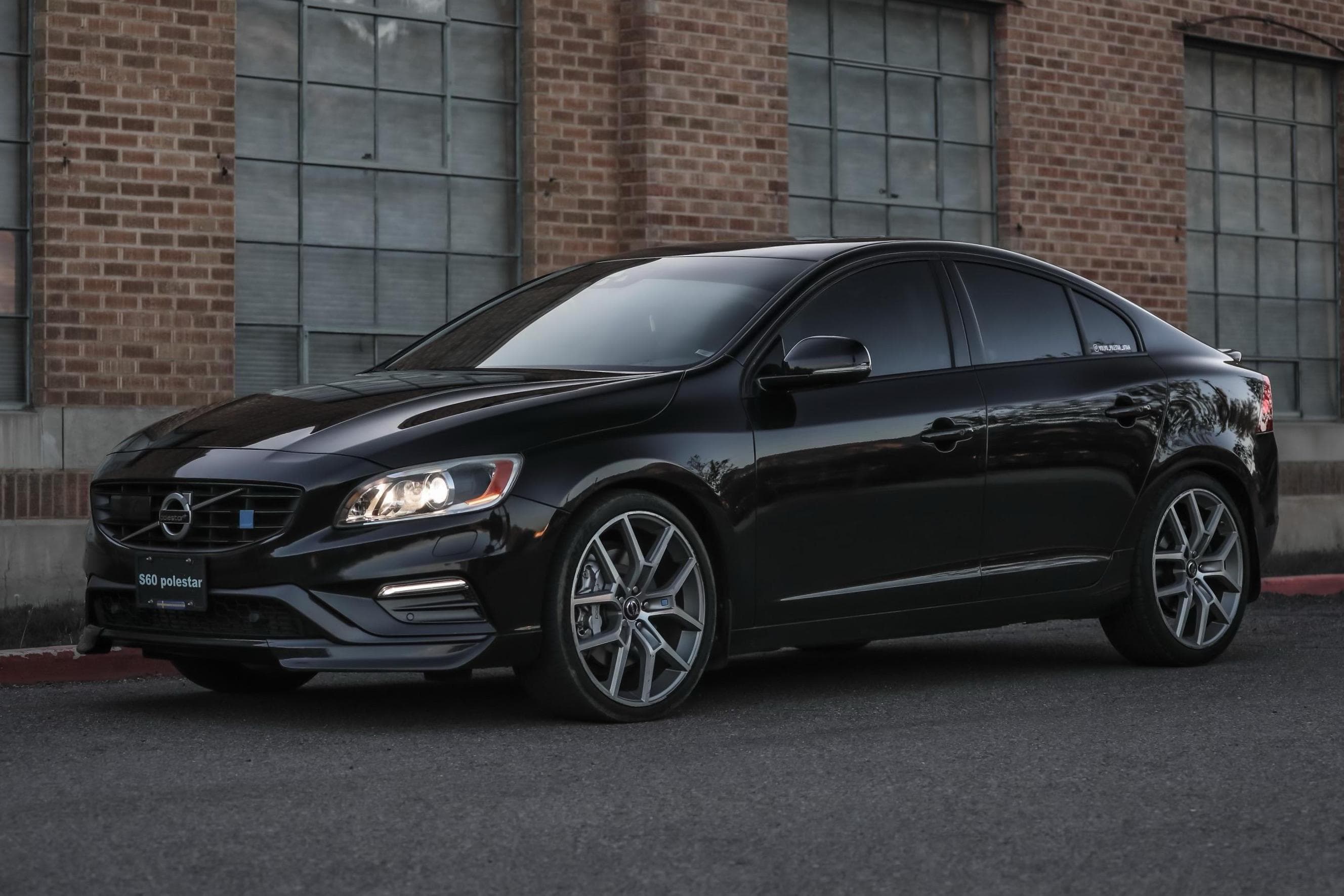 2015 Volvo S60 sold for $11,100