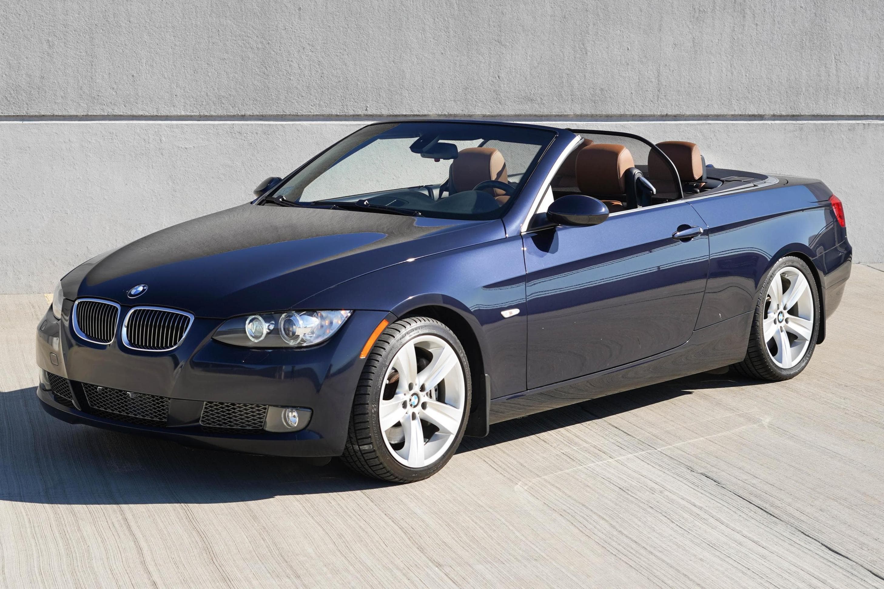 2007 BMW 3 Series sold for $16,800