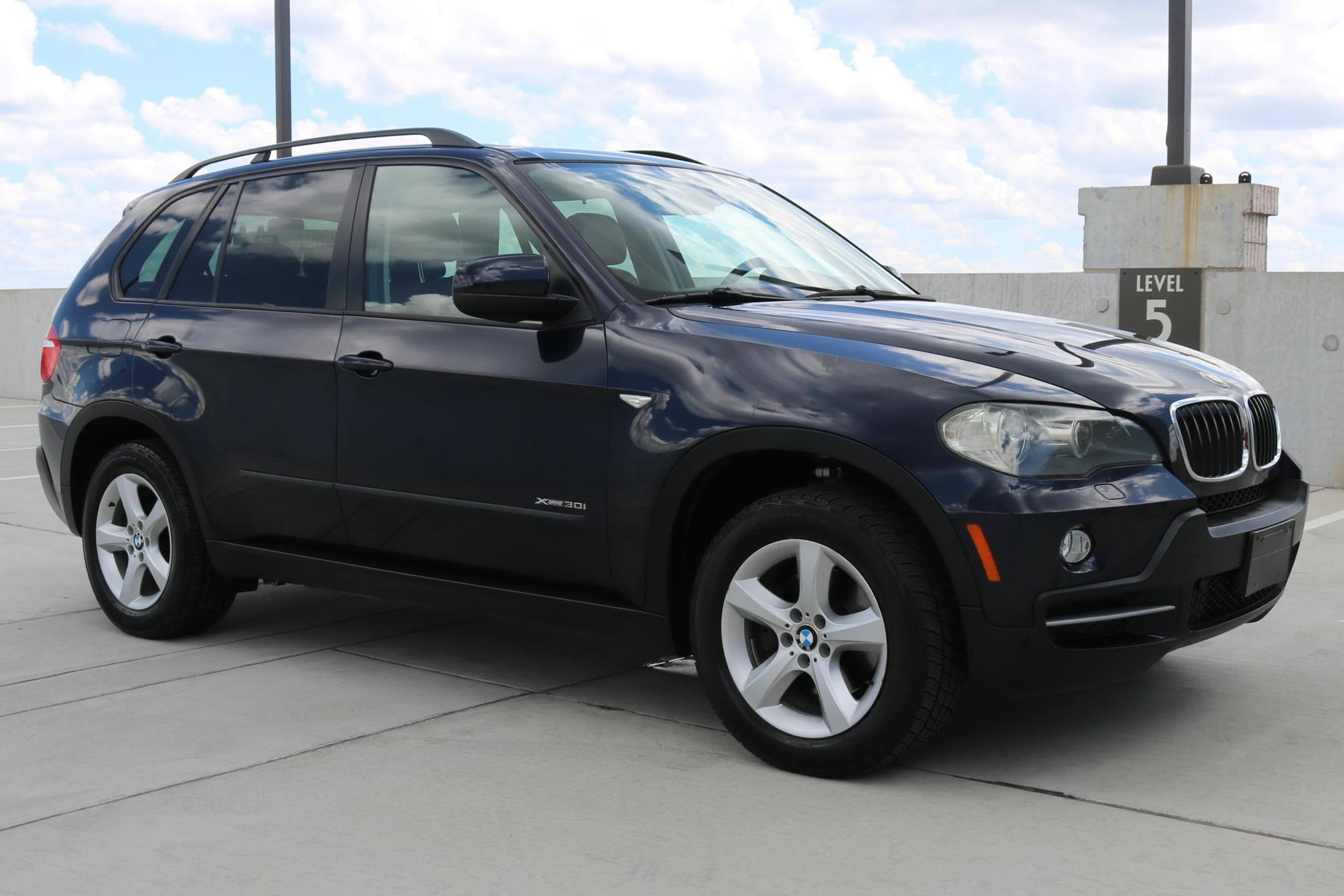 2009 BMW X5 sold for $7,000