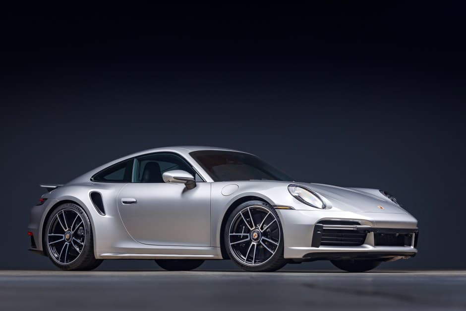2021 Porsche 992 Turbo sold for $220,000