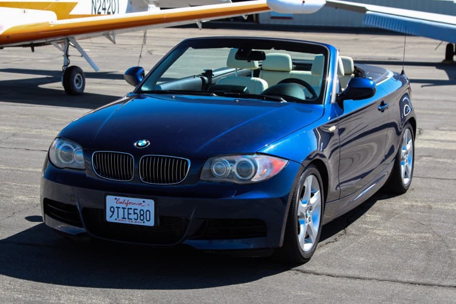 2010 BMW E82/E88 1-Series sold for $7,500