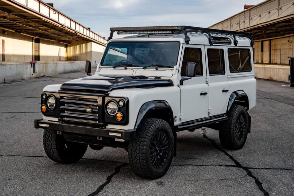 1988 Land Rover 110 / Defender 110 (Euro Spec) sold for $67,500