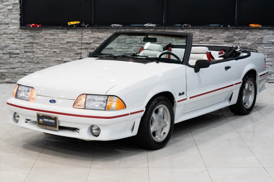 1991 Ford Fox-Body Mustang sold for $24,750