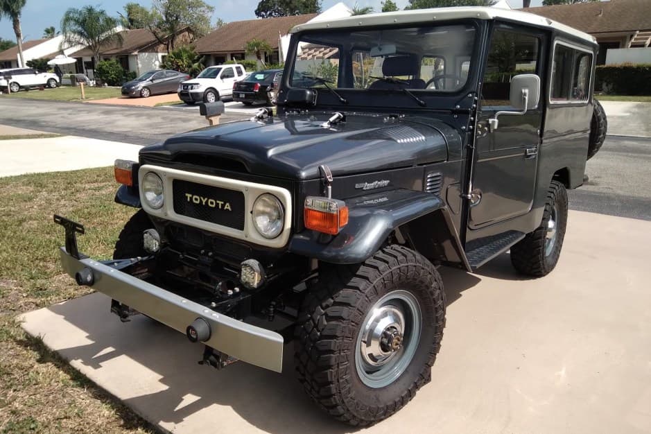 1980 Toyota Land Cruiser FJ43 sold for $25,000