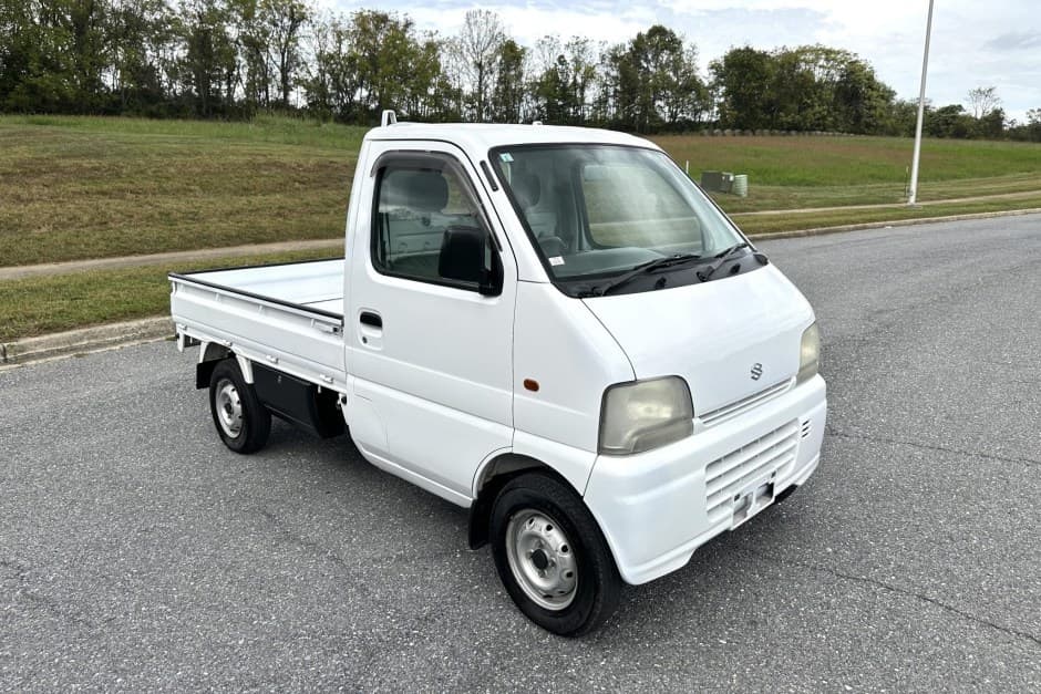 1999 Suzuki Carry sold for $6,200