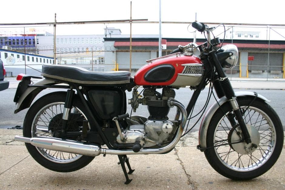 1964 Triumph Trophy sold for $4,000