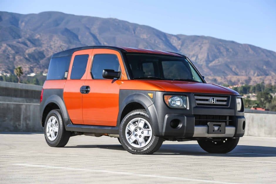 2008 Honda Element sold for $4,400
