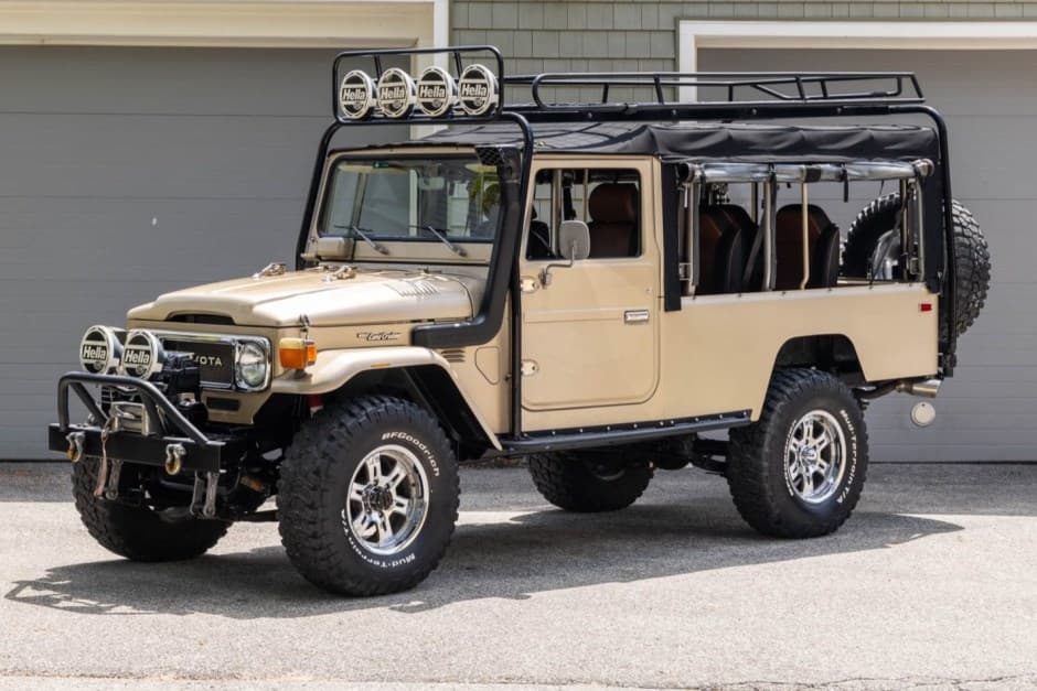 1982 Toyota Land Cruiser FJ45 sold for $45,500