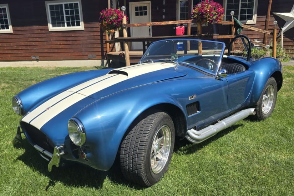 0 Shelby Cobra Replica sold for $31,000