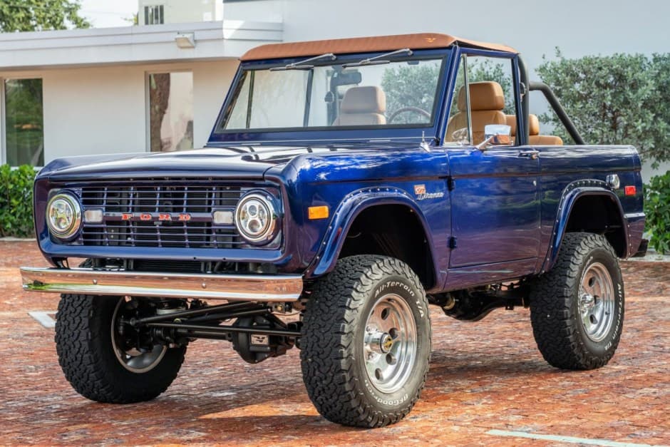 1971 Ford Bronco U13/U14/U15 1966-1977 sold for $142,500