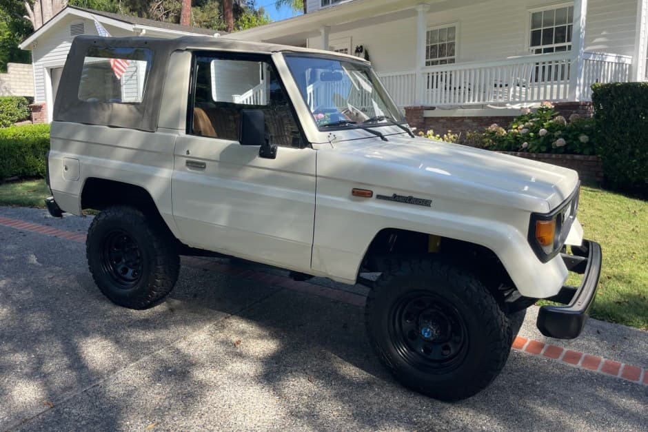 1986 Toyota Land Cruiser 70-Series sold for $17,000
