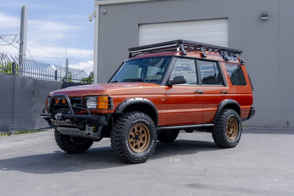 1999 Land Rover Discovery II sold for $49,750