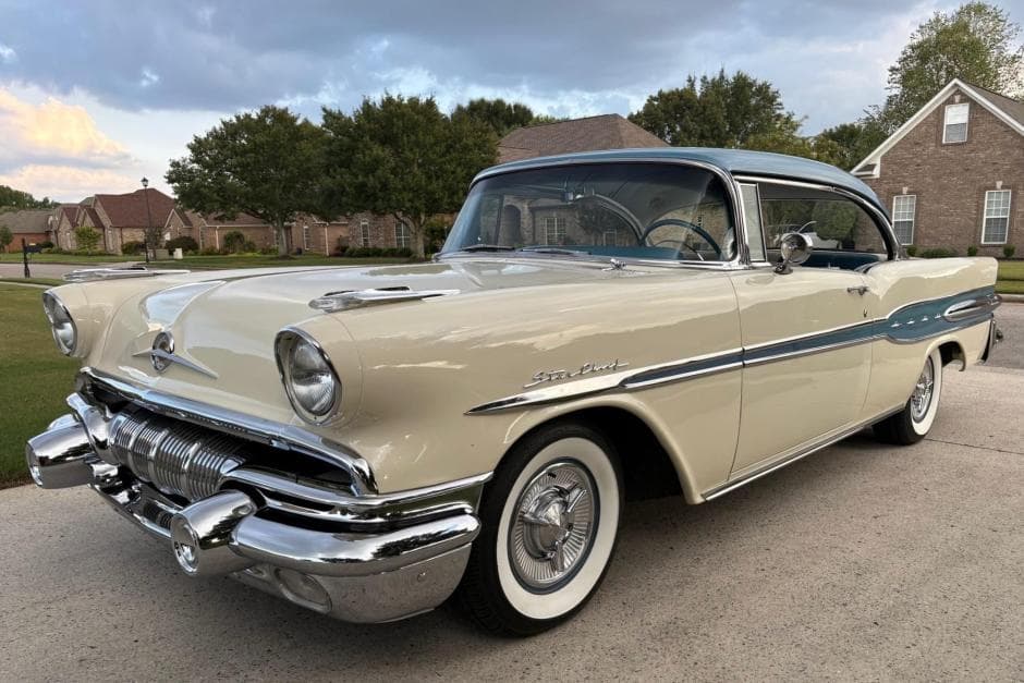 1957 Pontiac Star Chief sold for $40,500