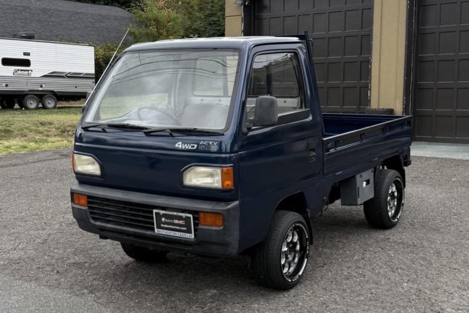 1993 Honda Acty sold for $6,200