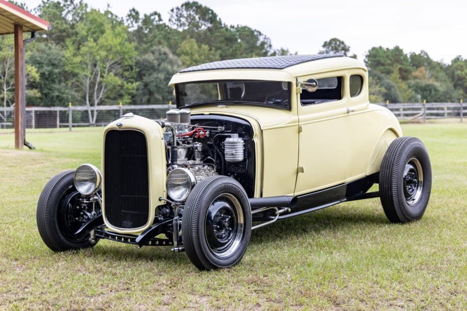 1931 Ford Hot Rod sold for $33,000