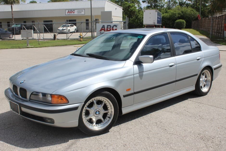 1998 BMW E39 5-Series sold for $10,000