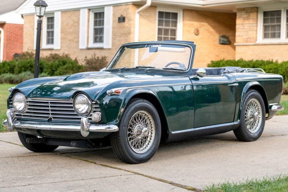 1967 Triumph TR4 sold for $11,361